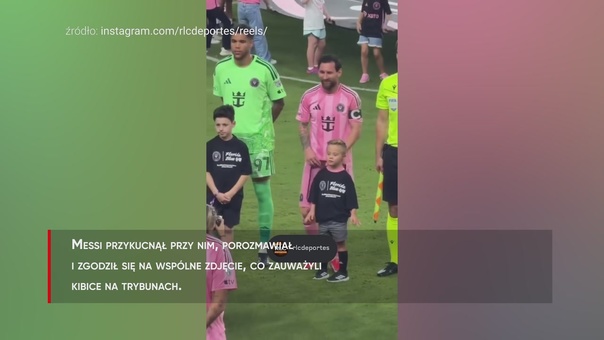 Messi uklęknął przed chłopcem. Piękne sceny
